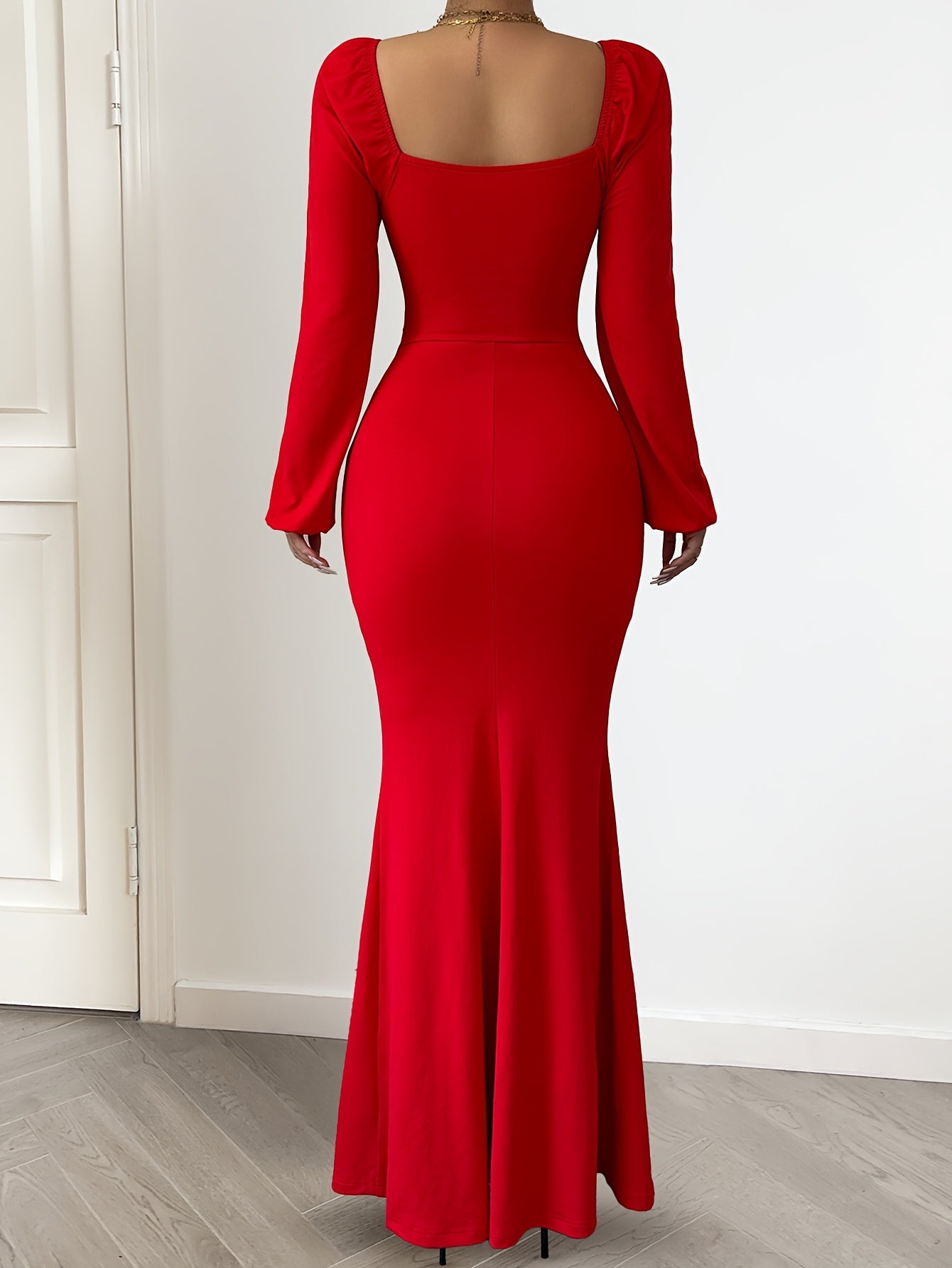 Elegant Women's Long Sleeve Mermaid Dress with Sexy Cut-Out Detail - Backless, Bodycon Fit for Parties & Banquets